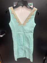 Load image into Gallery viewer, Lilly Pulitzer Dress Extra Extra Small 096
