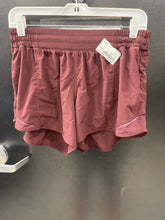 Load image into Gallery viewer, Lulu Lemon Athletic Shorts Size Medium 5750

