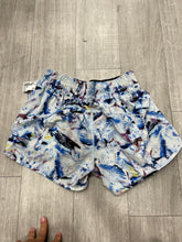 Load image into Gallery viewer, Lulu Lemon Athletic Shorts Size 8 1519

