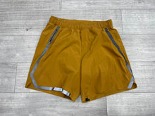 Load image into Gallery viewer, Lulu Lemon Athletic Shorts Size Medium 9697
