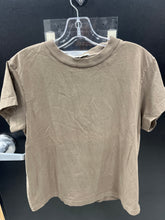 Load image into Gallery viewer, Agolde Short Sleeve Top Size Medium
