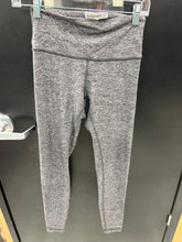 Load image into Gallery viewer, Lululemon Athletic Pants Size Medium 637
