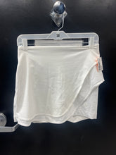 Load image into Gallery viewer, Lulu Lemon Athletic Shorts Size 5/6
