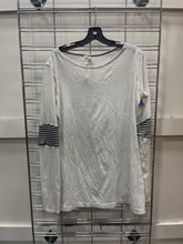 Load image into Gallery viewer, Lulu Lemon Athletic Top Size Large 3248
