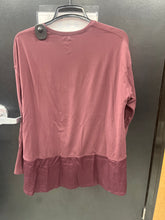 Load image into Gallery viewer, Lulu Lemon Athletic Top Size Small 107
