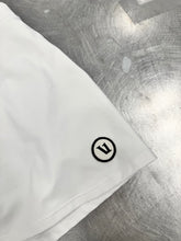 Load image into Gallery viewer, Vuori Short Skirt Size Small 4574
