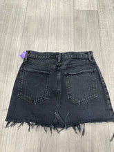 Load image into Gallery viewer, Agolde Short Skirt Size 3/4
