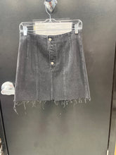 Load image into Gallery viewer, Grlfrnd Short Skirt Size Small
