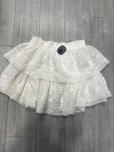 Load image into Gallery viewer, Aerie Short Skirt Size Medium
