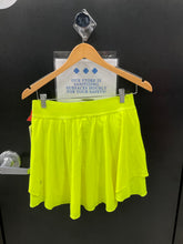 Load image into Gallery viewer, Lulu Lemon Athletic Shorts Size 8 2458
