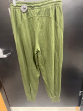 Load image into Gallery viewer, gymshark Athletic Pants Size Small
