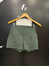 Load image into Gallery viewer, Lululemon Athletic Shorts Size 4 0130
