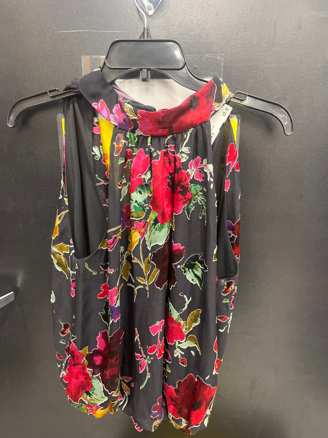 Alice  + Olivia tank top size S 490