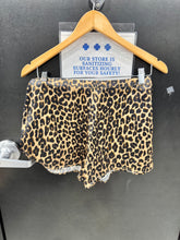 Load image into Gallery viewer, Reformation Short Size 3/4
