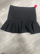 Load image into Gallery viewer, Red Valentino Short Skirt Size Medium
