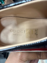 Load image into Gallery viewer, Gucci Shoes
