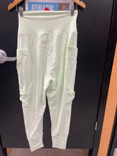 Load image into Gallery viewer, Free People Athletic Pants Size Small 169
