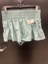 Load image into Gallery viewer, Free People Athletic Shorts Size Small 8285
