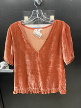 Load image into Gallery viewer, Madewell T-Shirt Size Small
