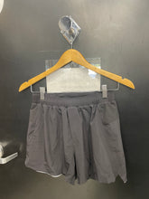 Load image into Gallery viewer, Lulu Lemon Athletic Shorts Size Small 4776
