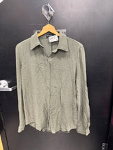 Load image into Gallery viewer, NWT Pretty Little Thing Long Sleeve Top Size Small 8512
