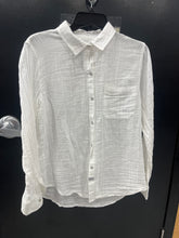 Load image into Gallery viewer, Rails Long Sleeve Top Size Medium
