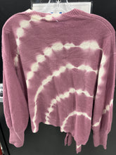 Load image into Gallery viewer, Long Sleeve Top Size Small 3451
