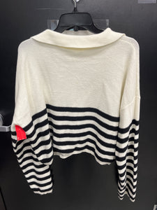 Altar'd State Sweater Size Extra Large