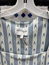 Load image into Gallery viewer, Smith &amp; Quinn Dress Size Large
