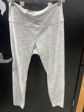 Load image into Gallery viewer, Lulu Lemon Athletic Pants Size Extra Large
