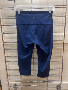 Lulu Lemon Athletic Pants Size Medium