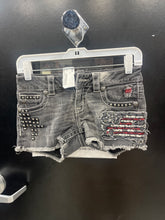 Load image into Gallery viewer, miss me  Shorts Size 25
