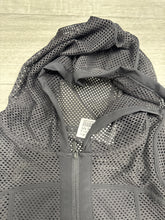 Load image into Gallery viewer, Lulu Lemon Outerwear Size Small
