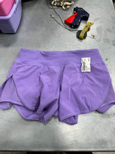 Load image into Gallery viewer, Lulu Lemon Athletic Shorts Size Small
