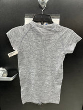 Load image into Gallery viewer, Lulu Lemon Athletic Top Size 4
