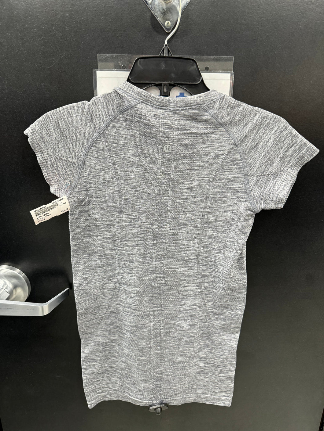 Lulu Lemon Athletic Top Size 4