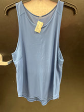 Load image into Gallery viewer, Lulu Lemon Athletic Top Size Small 105
