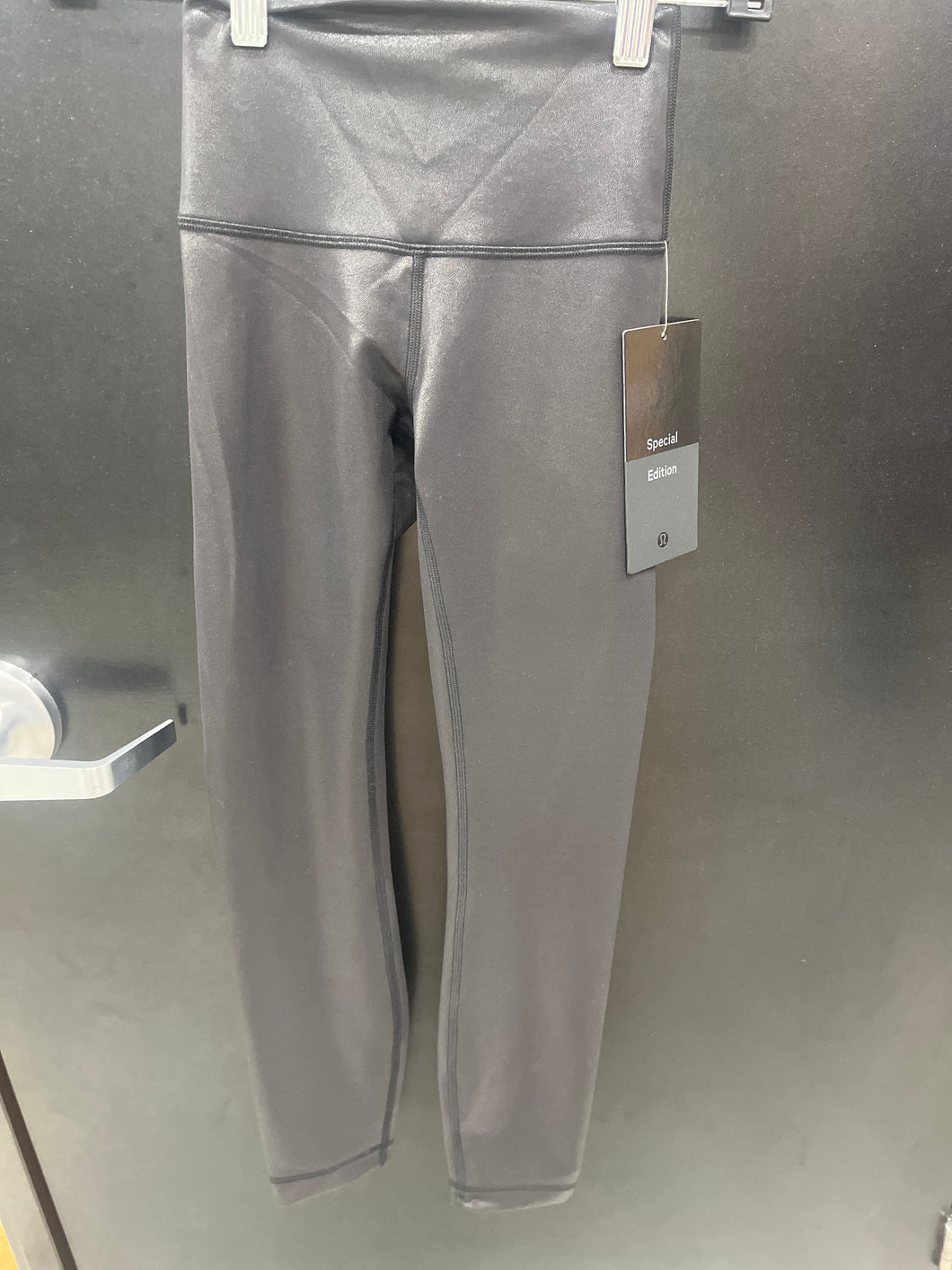 Lululemon Athletic Shorts Size 0 (447)