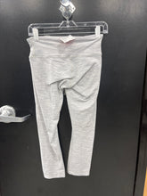 Load image into Gallery viewer, Lulu Lemon Athletic Pants Size Small 318
