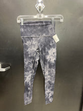 Load image into Gallery viewer, Lulu Lemon Athletic Pants Size 2 (26) 807
