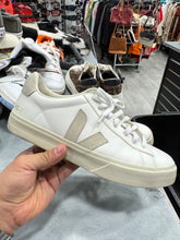 Load image into Gallery viewer, VEJA Women Dress Shoes 10
