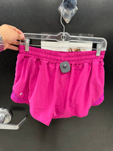 Load image into Gallery viewer, Lulu Lemon Athletic Shorts Size 10
