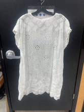 Load image into Gallery viewer, Johnny Was size M
