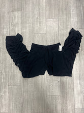 Load image into Gallery viewer, Under Armour Athletic Pants Size Medium 876
