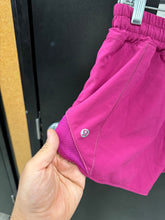 Load image into Gallery viewer, Lulu Lemon Athletic Shorts Size 10
