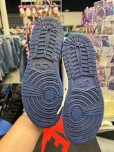 Load image into Gallery viewer, Nike Athletic Shoes Womens 5 575441007
