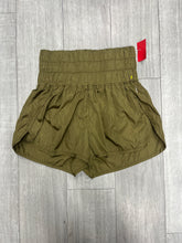 Load image into Gallery viewer, Free People Athletic Shorts Size Small 529
