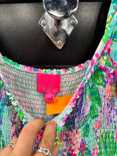 Load image into Gallery viewer, Lilly Pulitzer Dress Size Medium 119
