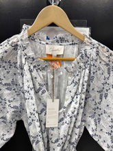 Load image into Gallery viewer, CLEOBELLA NWT Dress Size Medium
