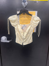 Load image into Gallery viewer, Princess Polly Short Sleeve Top Size Small
